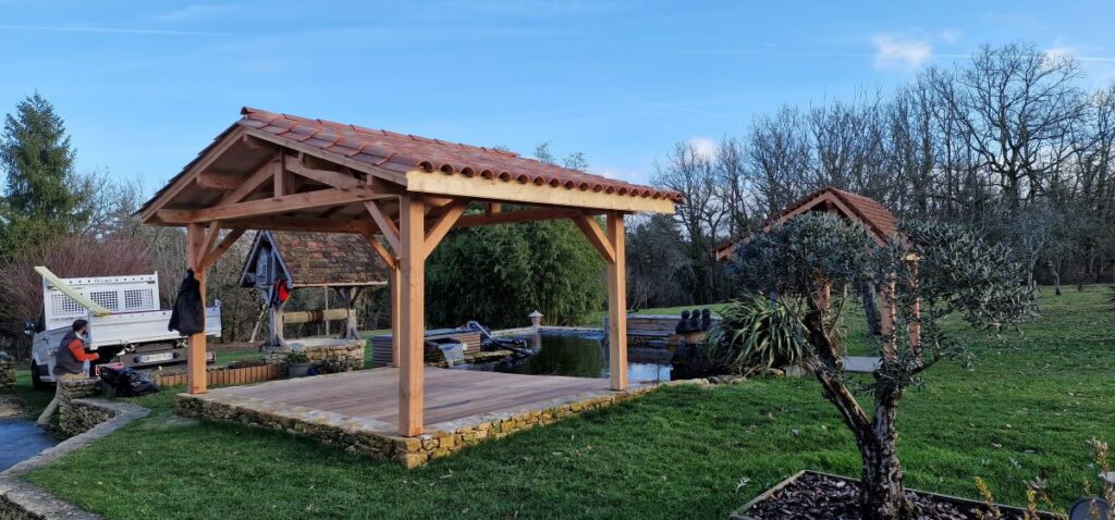 SP Bois | Pool House à Sainte-Alvère