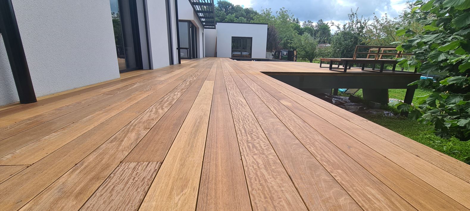 SP BOIS | Terrasse en bois autour d’une piscine à Le Bugue